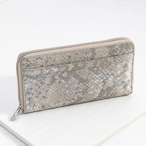 SILPADA Margeaux Suede Metallic Snake Wallet F0014